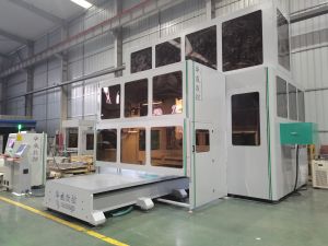 咸宁通城县全封闭五轴模具加工中心